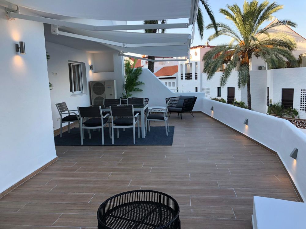 Renovated 2 bed apartment in Nueva Andalucia