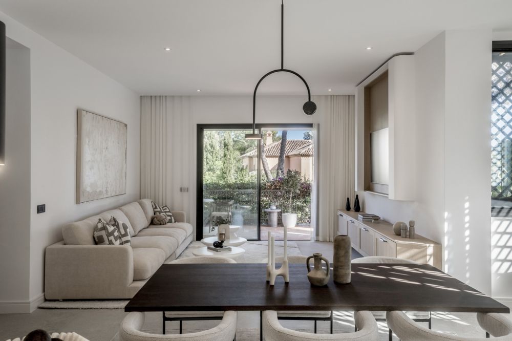 Modern Apartment for sale on the Golden Mile, Marbella