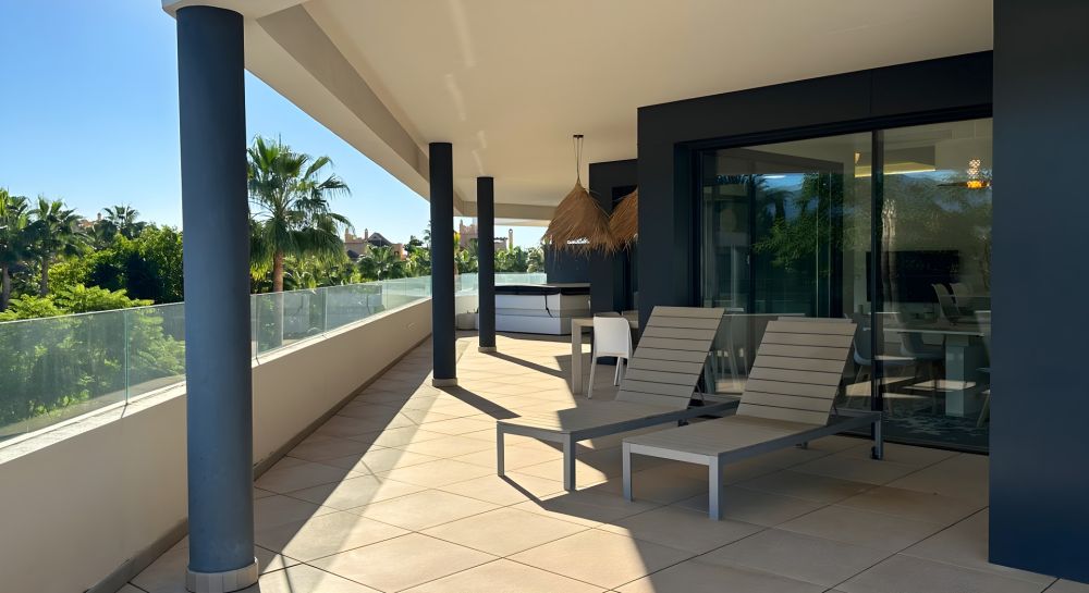 Apartamento de Lujo en Venta en El Campanario Hills, Estepona