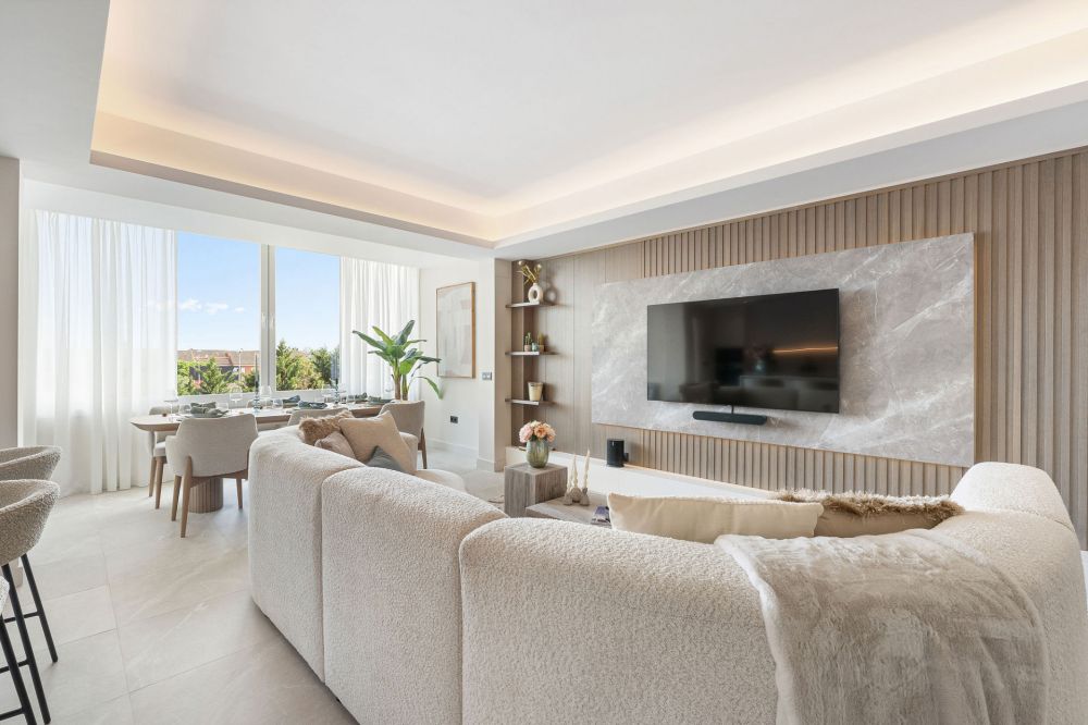 Luxury penthouse for sale in Nueva Andalucia, Marbella