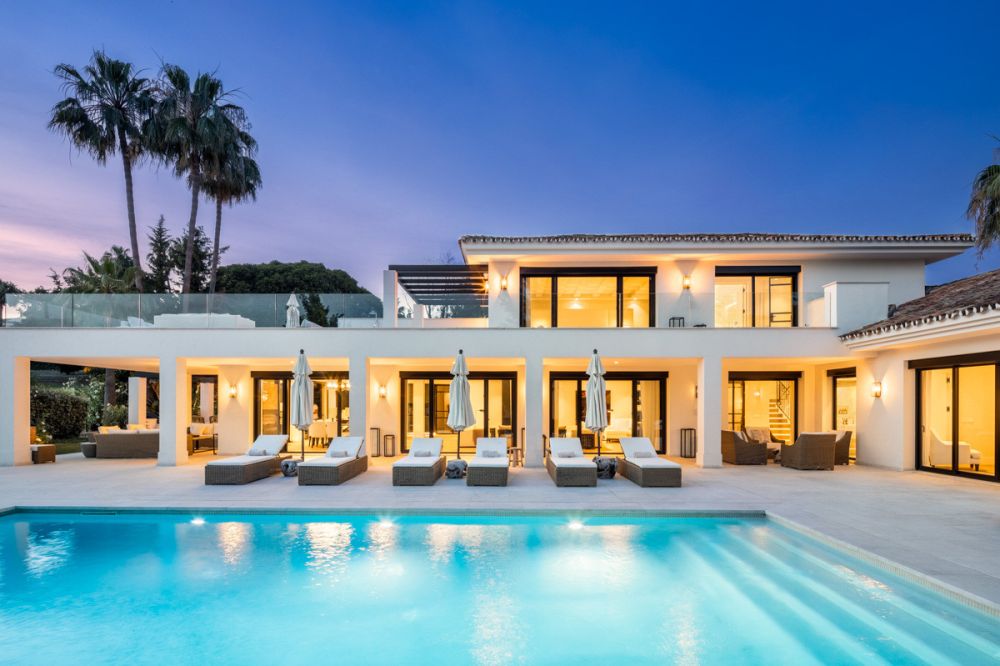 Modern Luxury villa for sale in Nueva Andalucia, Marbella