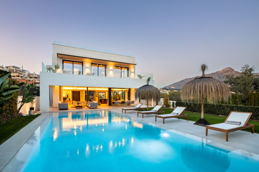 Modern Luxury villa for sale in Nueva Andalucia, Marbella