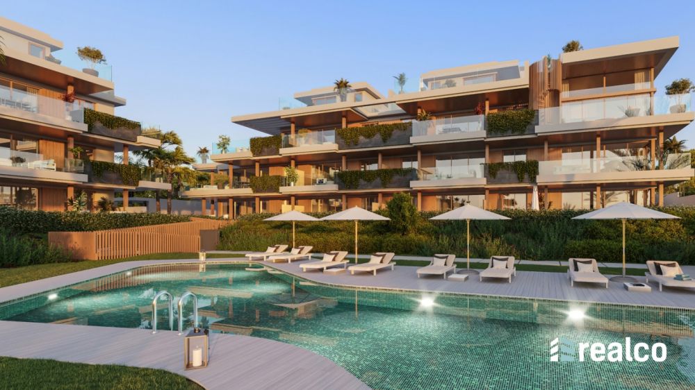 Amplio apartamento de 3 dormitorios con gran terraza en Estepona