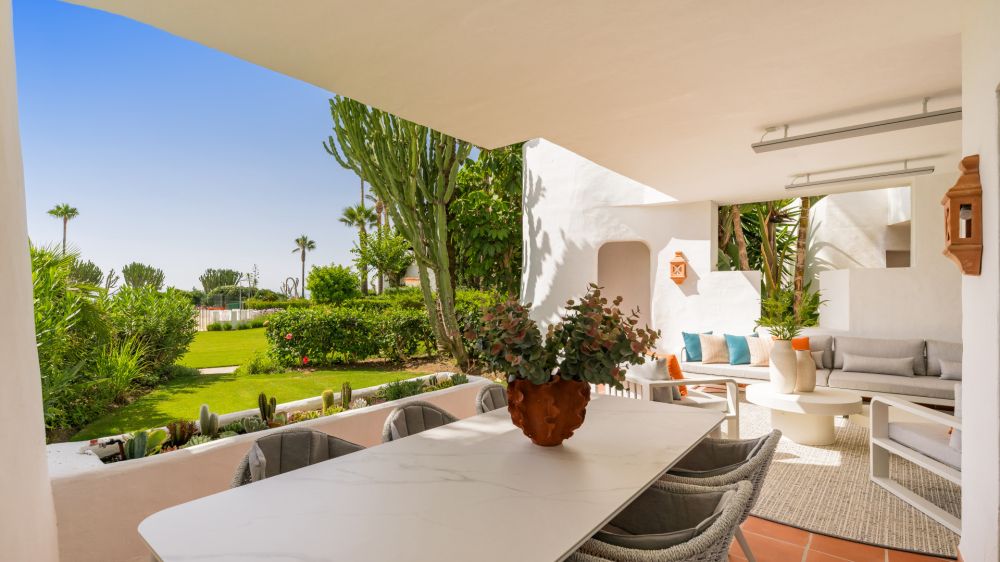 Modern Luxury Apartment for sale in Estepona Beachside