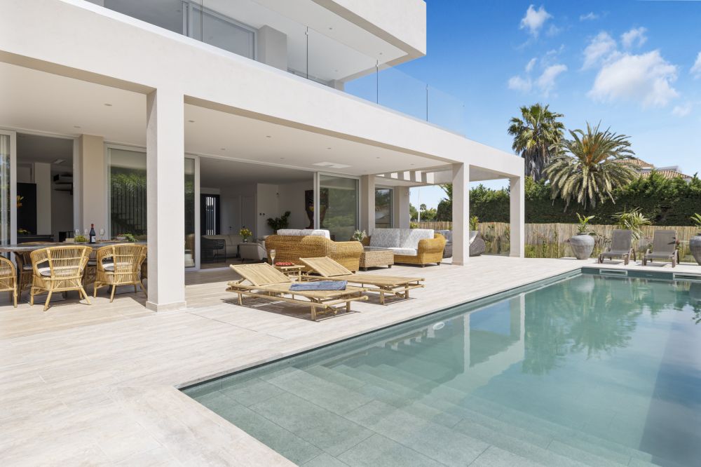 Luxury Modern Villa for Sale in San Pedro de Alcántara