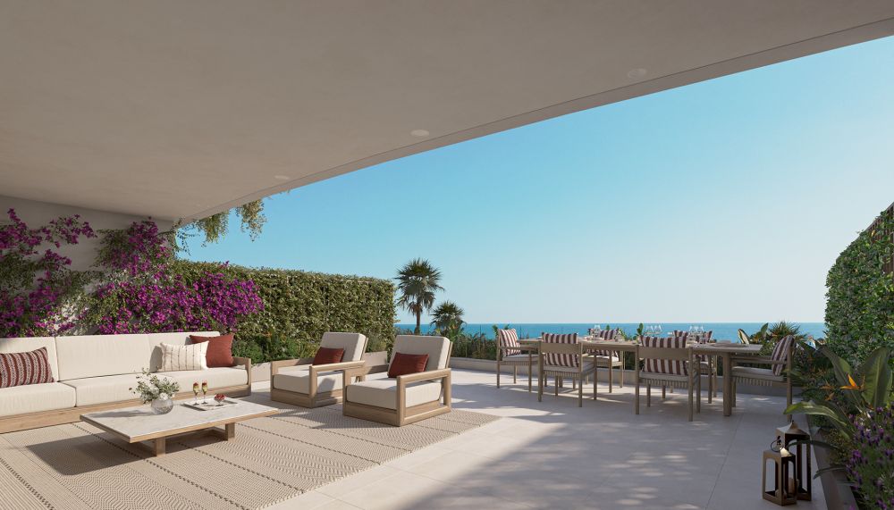 Luxury ground floor apartment in Benalmadena with sea view