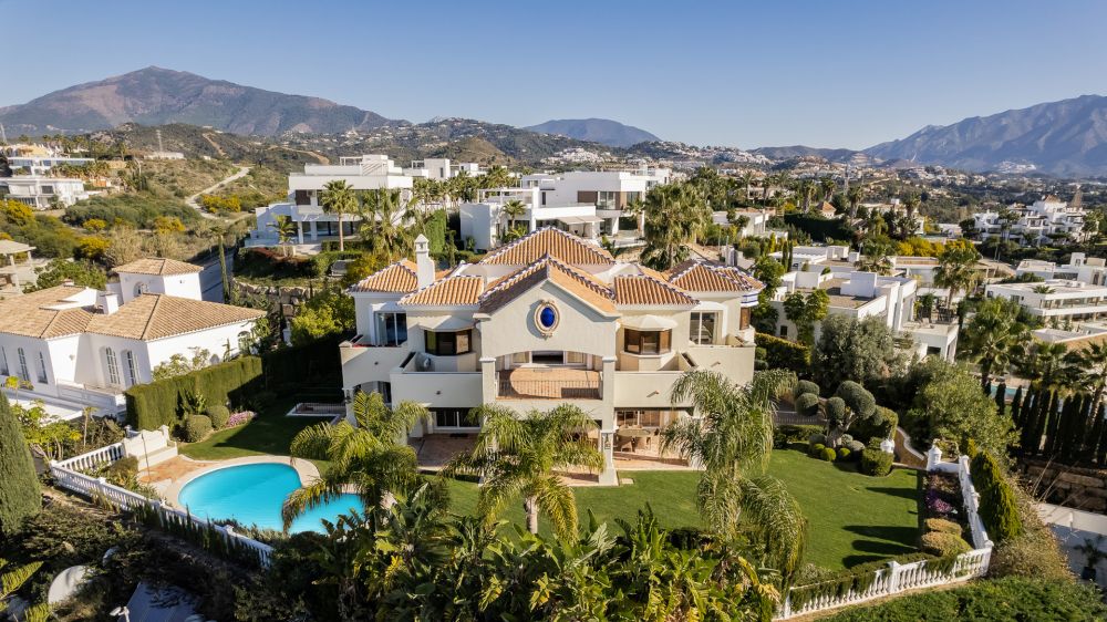 Andalucian charm Villa for Sale in Benahavís