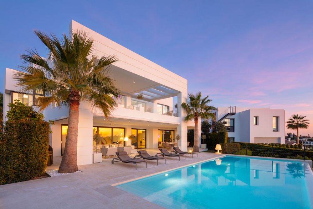 Modern Luxury villa for sale in Nueva Andalucia