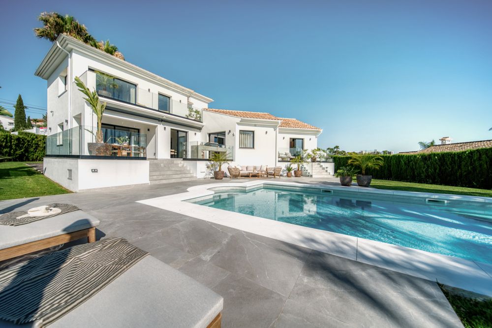 Villa Amani: Prestigiouos villa in El Rosario, Marbella