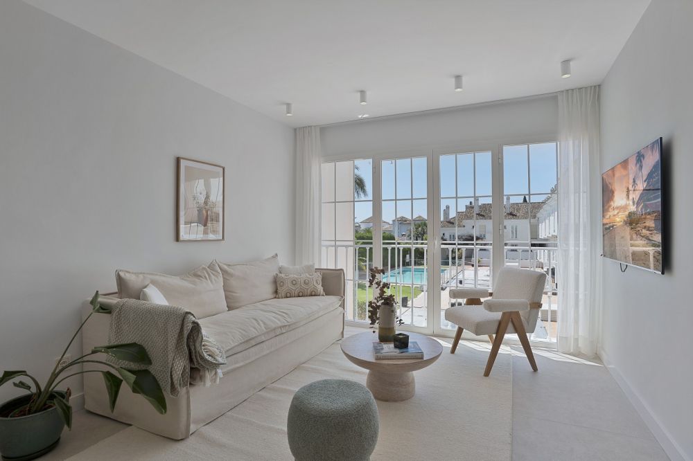 Apartamento Dúplex Moderno de Lujo en Venta en Nueva Andalucía