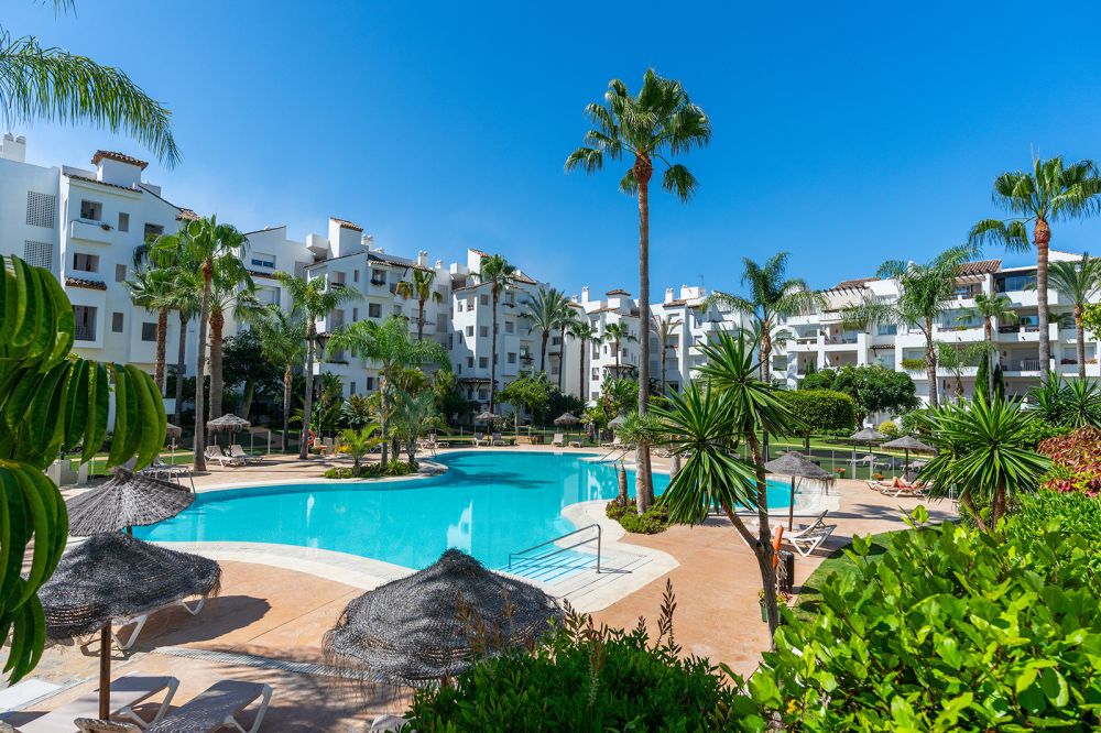Beachfront Apartment for Sale in Costalita, Estepona