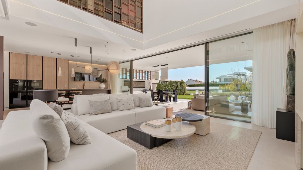 Villa Moderna de Lujo en Venta en la Milla de Oro de Marbella