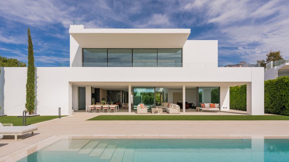 Villa Moderna de Lujo en Venta en la Milla de Oro, Marbella