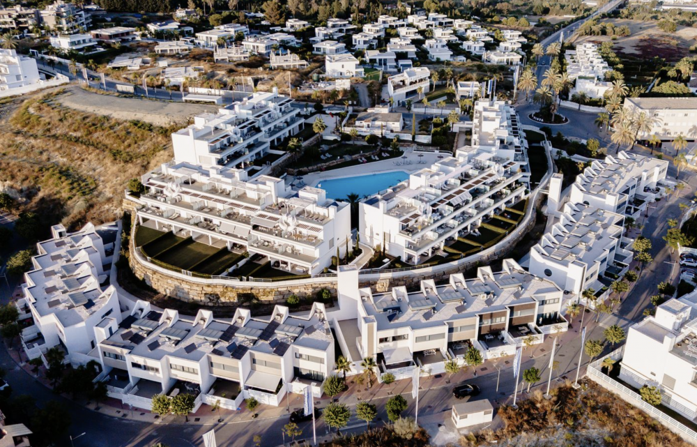 4 bedroom modern townhouse for sale in Cancelada, Estepona