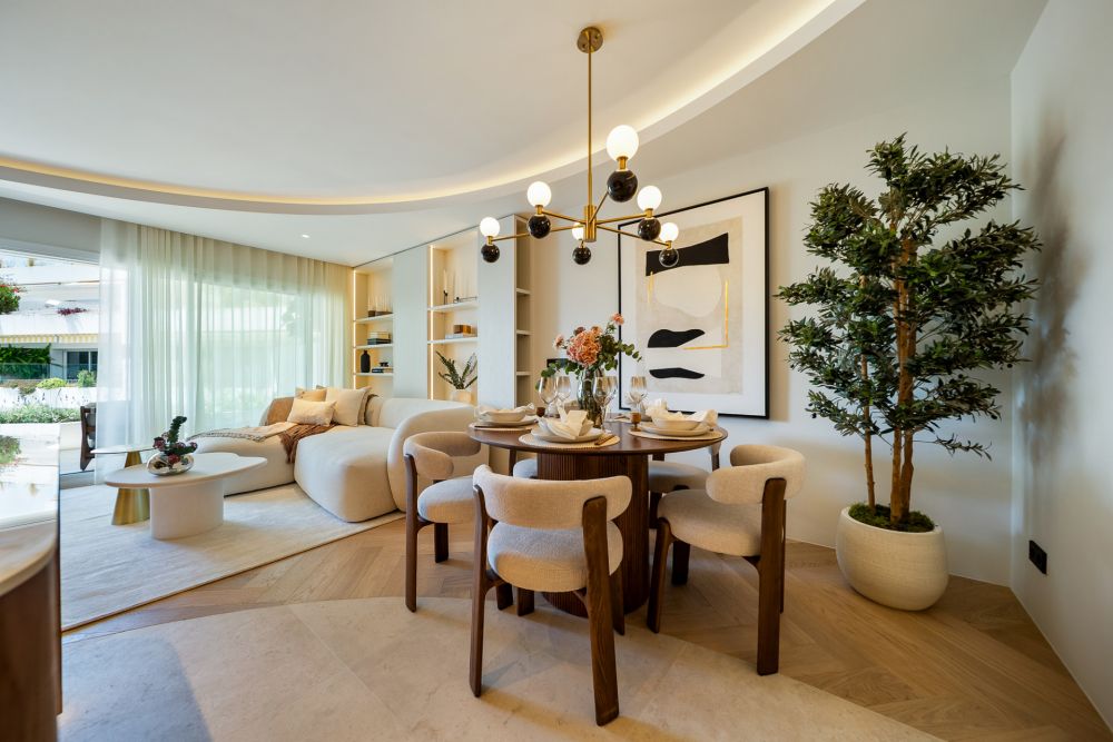 Elegant luxury apartment for sale in Las Terrazas de Las Lomas del Marbella Club