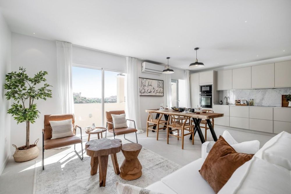 4 Bedroom Modern Penthouse in La Quinta, Benahavís