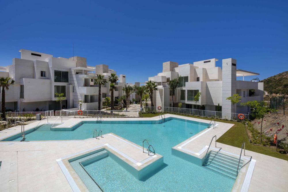 Luxury ground floor apartment for sale in Marbella