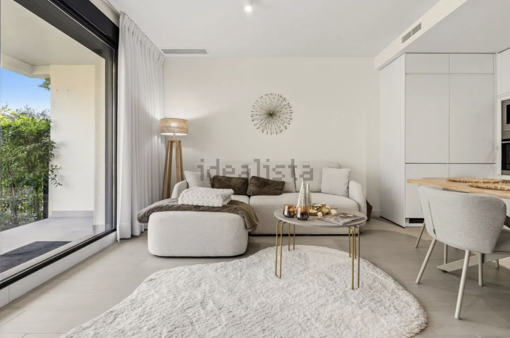 Encantador apartamento de 1 cama con jardín privado