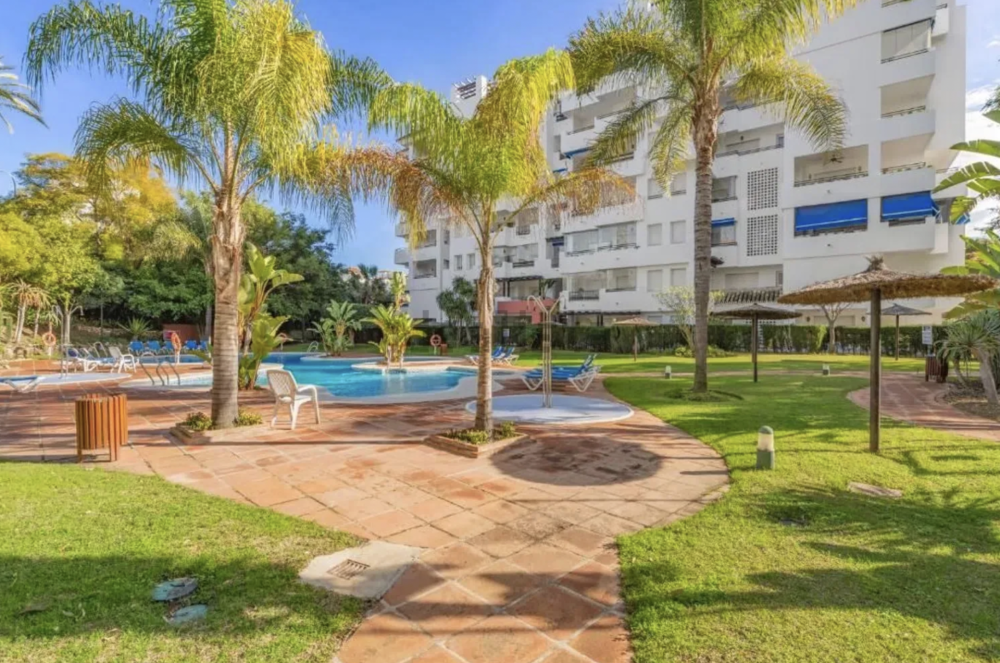 2 Bed Apartment for Rent Silencio Medina Garden, Puerto Banús Silencio Vistas al Mar Parcial