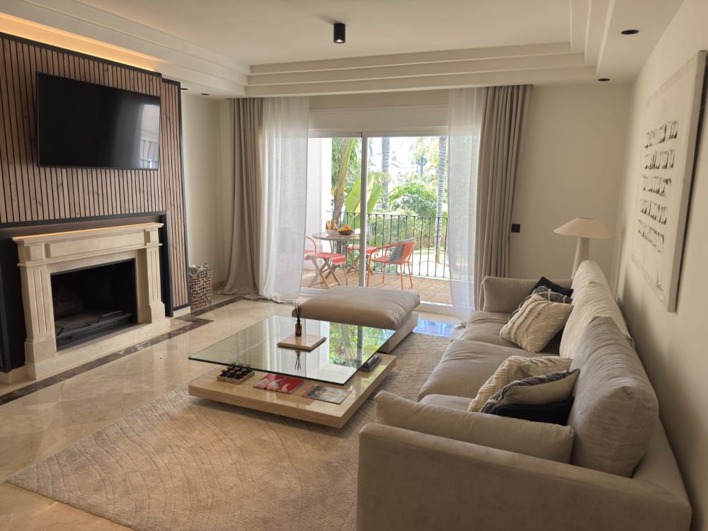 Montebello Apartment, Sierra Blanca — Elegant Three-Bedroom Residence on Marbella's Golden Mile