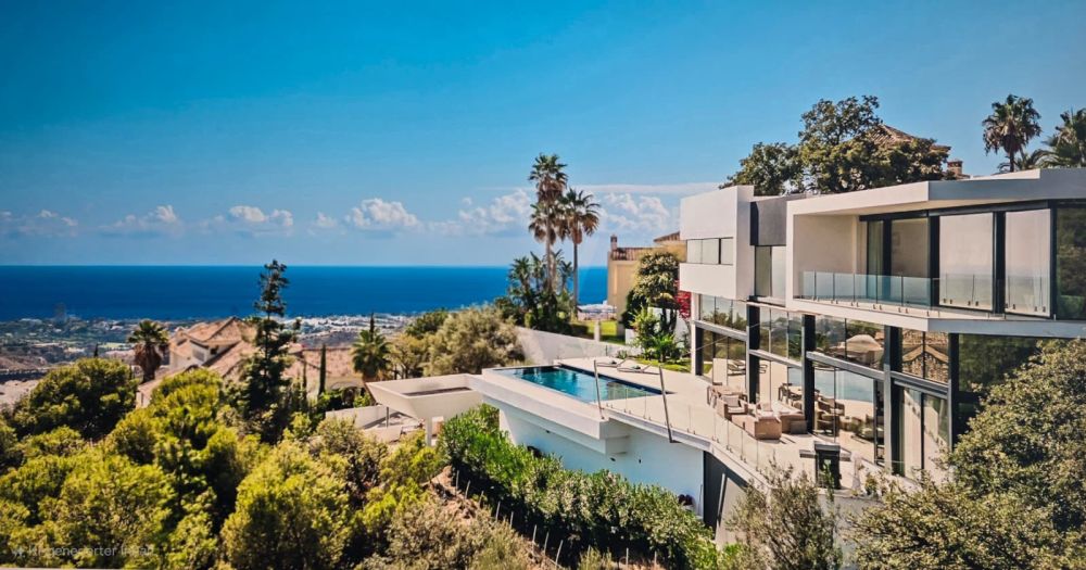 Modern Sea-View Villa in Los Altos de los Monteros