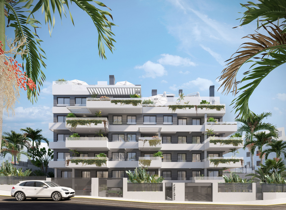Exclusivity and Comfort Just Steps from the Sea in Estepona
